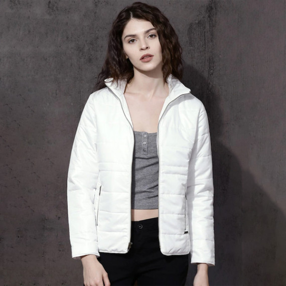 http://13.204.208.5/products/women-white-self-design-puffer-jacket