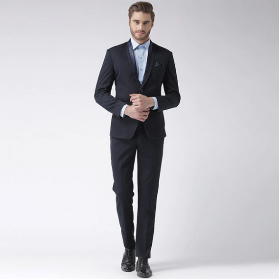 http://13.204.208.5/products/wintage-mens-tuxedo-black-3pc-suit
