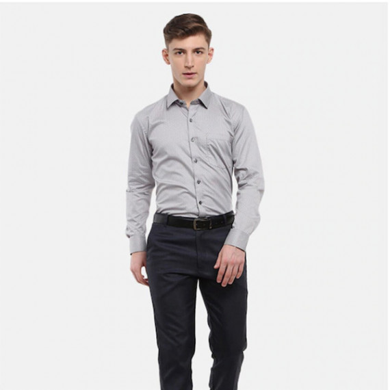 http://13.204.208.5/products/men-grey-horizontal-stripes-striped-cotton-formal-shirt