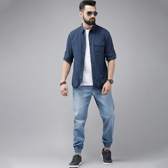 http://13.204.208.5/products/men-blue-stretchable-jogger-jeans